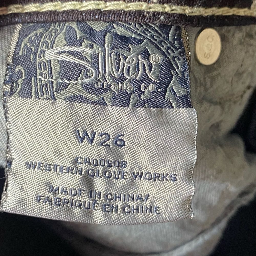 Silver Jean Co | NWT Suki High Rise Denim Capri’s - Picture 4 of 9